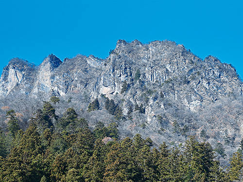 妙義山